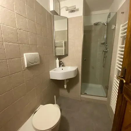 Con 3 Da Letto In Centro * Курмайор