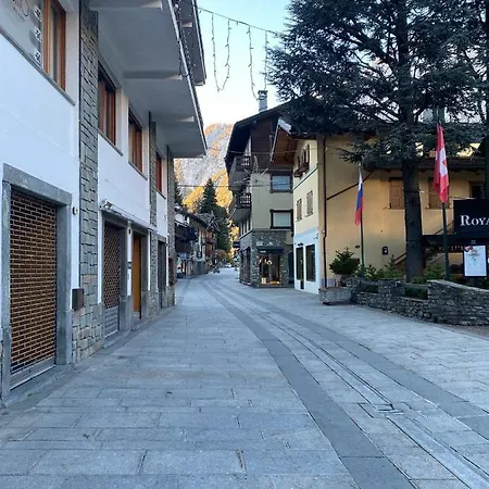 Apartmán Con 3 Da Letto In Centro
